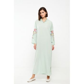 Rochie maxi cu broderie florala