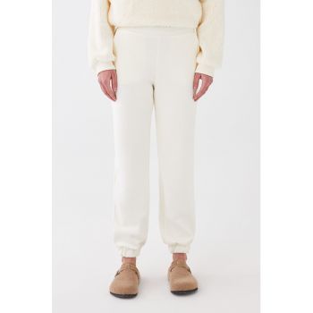 Pantaloni conici de casa
