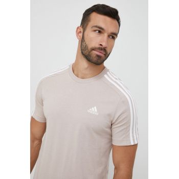 adidas tricou din bumbac culoarea bej, modelator