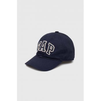 GAP șapcă din bumbac pentru copii culoarea albastru marin, cu imprimeu