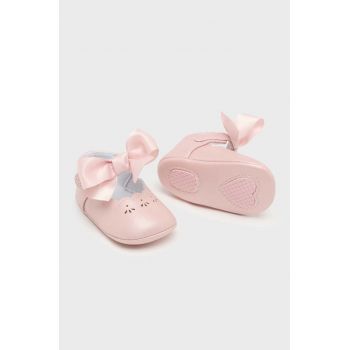 Mayoral Newborn pantofi pentru bebelusi culoarea roz