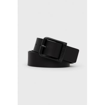 Levi's curea de piele culoarea negru ieftina