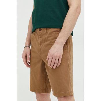 Superdry pantaloni scurti barbati, culoarea maro