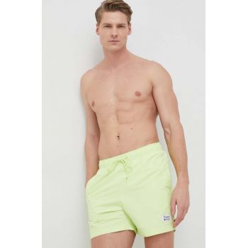 Tommy Jeans pantaloni scurti de baie culoarea verde ieftin