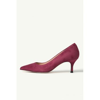 Pantofi de piele cu varf ascutit