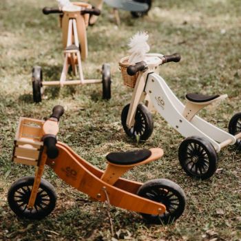 Tricicleta copii fara pedale transformabila Tiny Tot Coral 12 luni+ Kinderfeets, inaltimea scaunului reglabila de la 21.5 pana la 28 cm, bambus 100