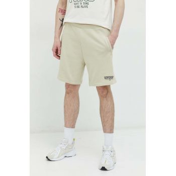 Superdry pantaloni scurti din bumbac culoarea verde