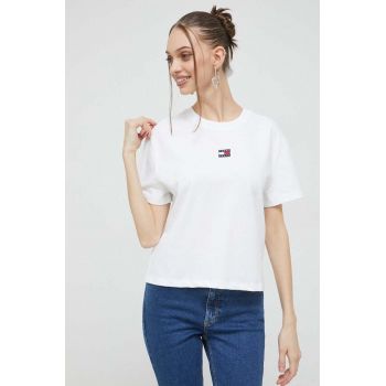 Tommy Jeans tricou femei, culoarea alb