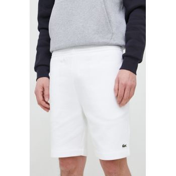 Lacoste pantaloni scurti barbati, culoarea alb