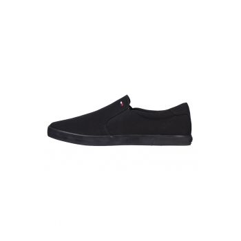 Pantofi slip-on de panza cu logo discret