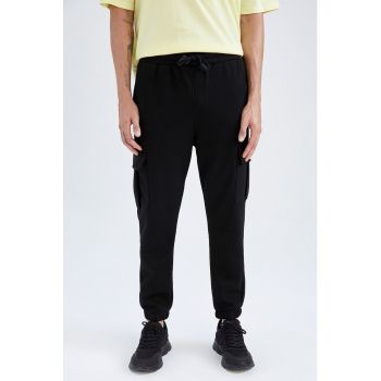 Pantaloni sport cargo cu snur