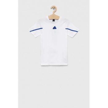 adidas tricou de bumbac pentru copii B D4GMDY culoarea alb, cu imprimeu