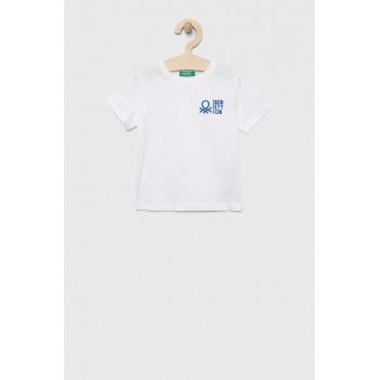 United Colors of Benetton tricou de bumbac pentru copii culoarea alb, cu imprimeu