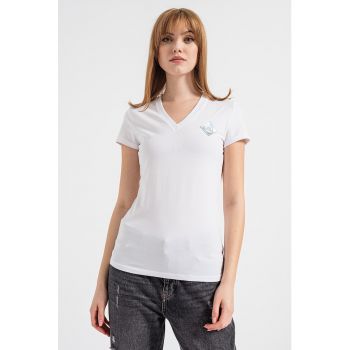 Tricou cu decolteu in V si detaliu holografic