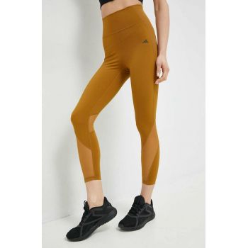 adidas Performance leggins de antrenament Tailored culoarea maro, neted de firma originali