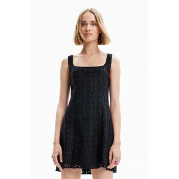 Desigual rochie culoarea negru, mini, drept ieftina