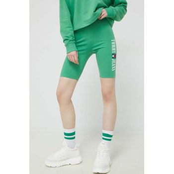 Tommy Jeans pantaloni scurti femei, culoarea verde, cu imprimeu, high waist