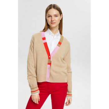 Cardigan lejer cu decolteu in V