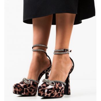 Pantofi dama Camacho Animal Print ieftini