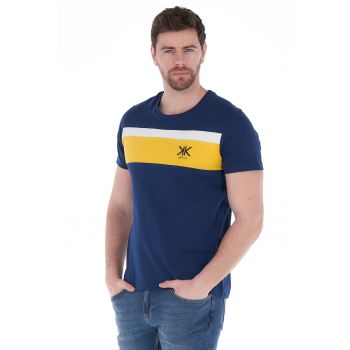 Tricou cu imprimeu grafic