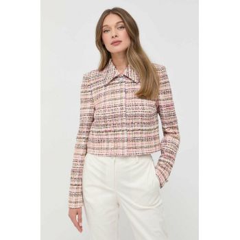 BOSS sacou un singur rand de nasturi, modelator