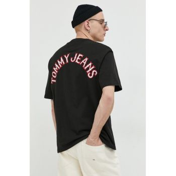 Tommy Jeans tricou din bumbac culoarea negru, cu imprimeu