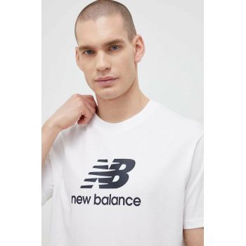 New Balance tricou din bumbac culoarea alb, cu model MT31541WT-1WT de firma original