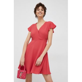 Pepe Jeans rochie Patrizia culoarea rosu, mini, evazati ieftina