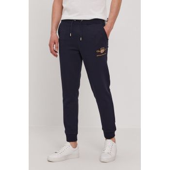 Gant Pantaloni bărbați, culoarea albastru marin, material neted de firma originali