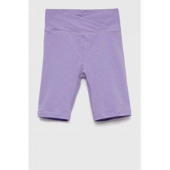 GAP pantaloni scurti copii culoarea violet, modelator