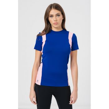 Tricou cu model colorblock si decupaje Tricou cu model colorblock si decupaje