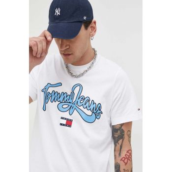 Tommy Jeans tricou din bumbac culoarea alb, cu imprimeu