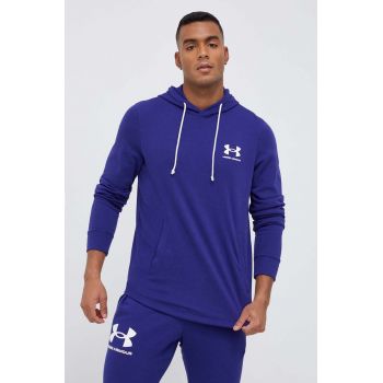 Under Armour bluza barbati, culoarea violet, cu glugă, cu imprimeu ieftin