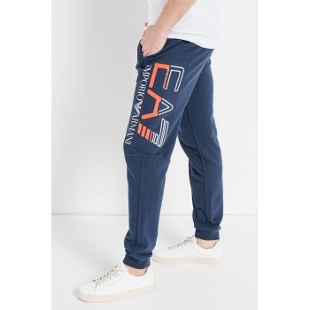Pantaloni sport cu imprimeu logo