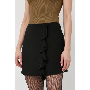 Armani Exchange fusta culoarea negru, mini, evazati