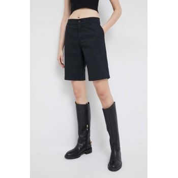 GAP pantaloni scurti femei, culoarea negru, neted, medium waist