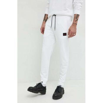 HUGO pantaloni de trening din bumbac barbati, culoarea alb, neted
