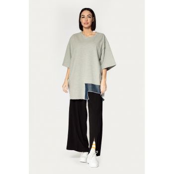 Bluza asimetrica cu model colorblock