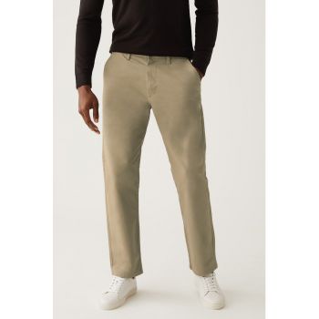 Pantaloni chino relaxed fit