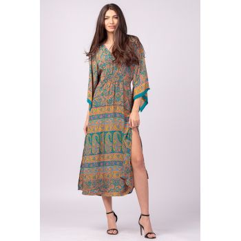 Rochie lunga din matase indiana cu maneca ampla si imprimeu arabesque turcoaz-corai ieftina
