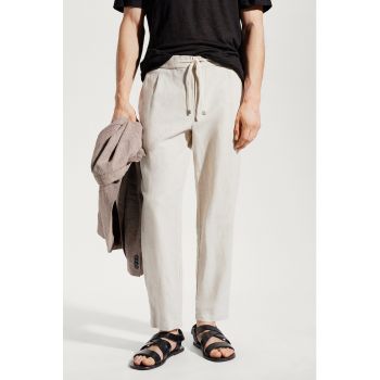Pantaloni slim fit din amestec de in Romelino