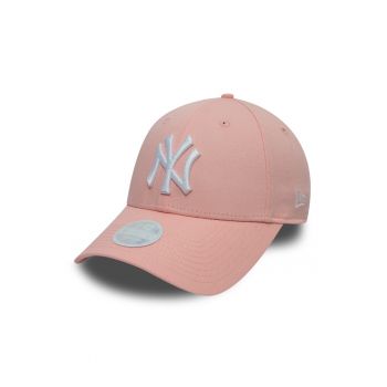 Sapca cu logo brodat Essential