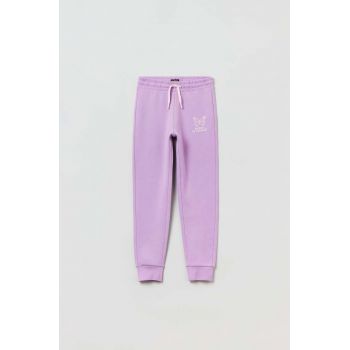 OVS pantaloni de trening din bumbac pentru copii culoarea violet, cu imprimeu