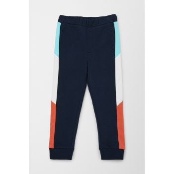 Pantaloni sport lejeri cu model colorblock
