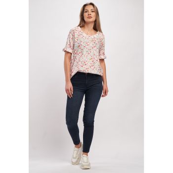 Bluza cu decolteu rotund si model floral