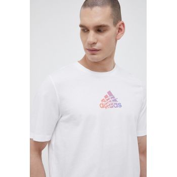 adidas tricou din bumbac culoarea alb, cu imprimeu ieftin