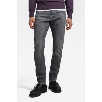 Blugi slim fit cu talie medie 3301