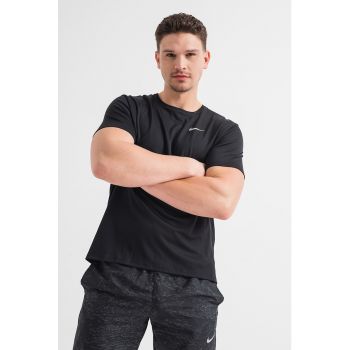 Tricou cu tehnologie Dri-Fit si protectie UV - pentru alergare Miler