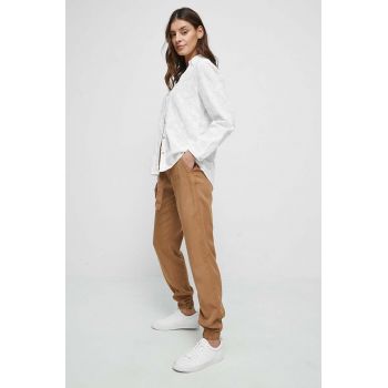 Medicine pantaloni femei, culoarea bej, fason chinos, medium waist