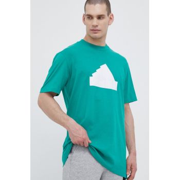 adidas tricou din bumbac culoarea verde, cu imprimeu